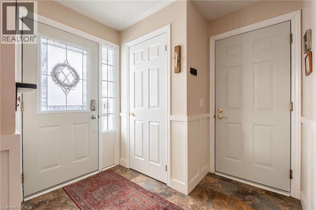 136 Glenariff Drive, Hamilton, Ontario  L8B 1A5 - Photo 4 - 40796748