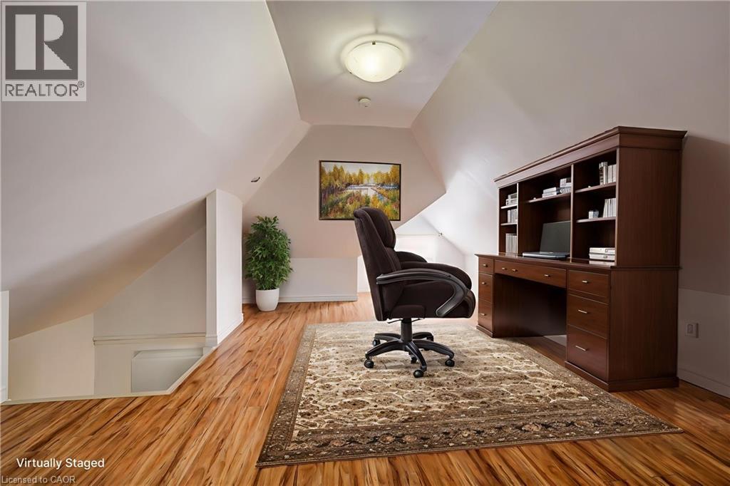 18 Shanley Street, Kitchener, Ontario  N2H 5N8 - Photo 35 - 40798265