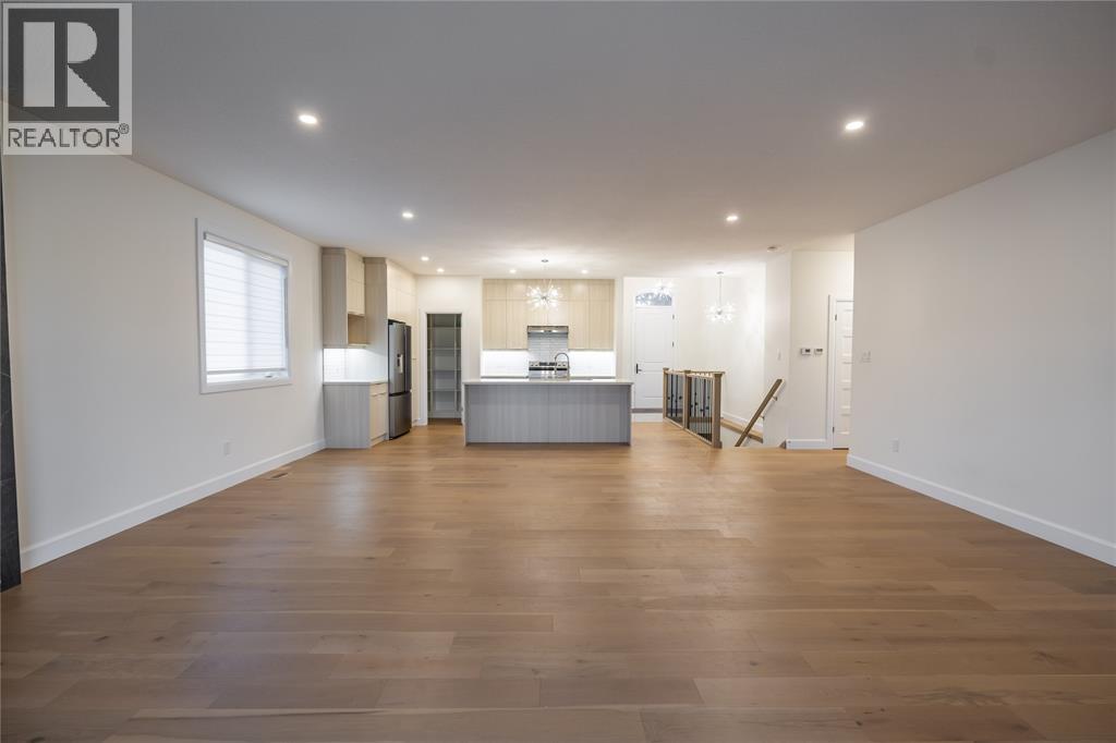 280 Stathis Boulevard, Sarnia, Ontario  N7S 0G7 - Photo 6 - 26005485