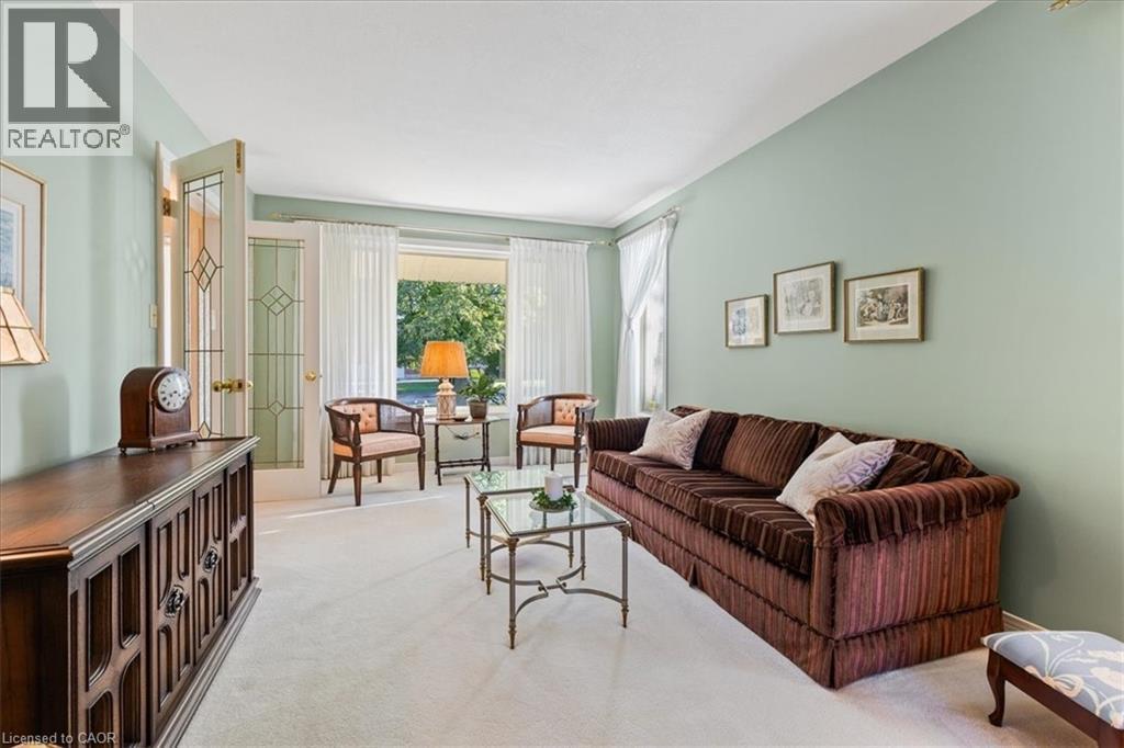 599 Stonebury Crescent, Waterloo, Ontario  N2K 3R2 - Photo 7 - 40804251