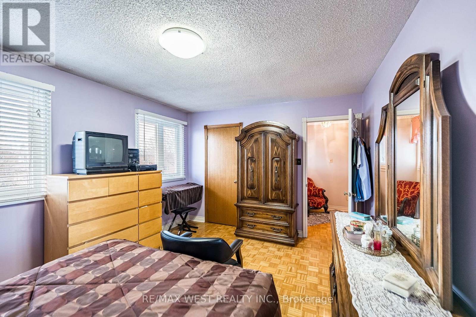 81 Vera St Street, Vaughan, Ontario  L4L 5S4 - Photo 37 - N12888034