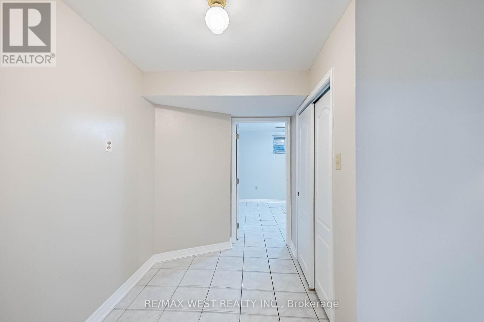 81 Vera St Street, Vaughan, Ontario  L4L 5S4 - Photo 46 - N12888034