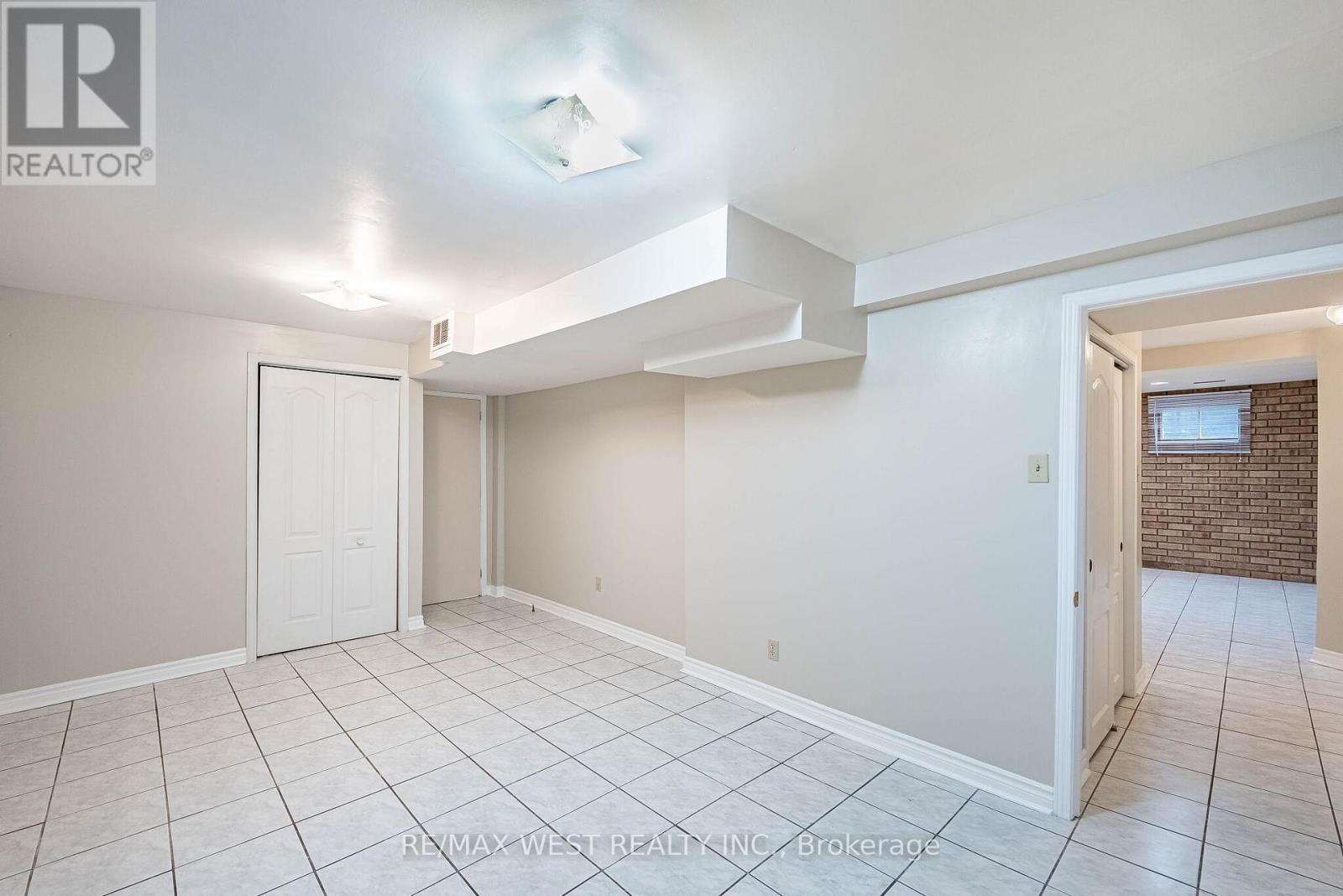 81 Vera St Street, Vaughan, Ontario  L4L 5S4 - Photo 48 - N12888034