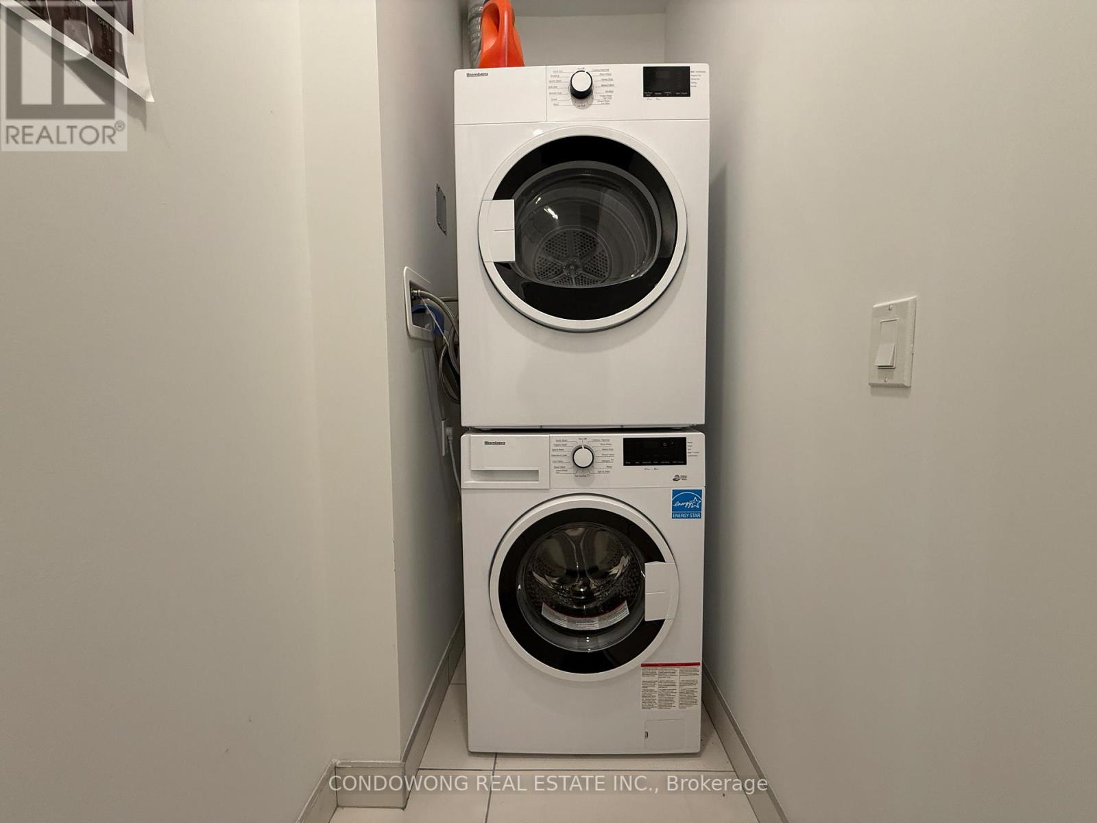 2508 - 5 Buttermill Avenue, Vaughan, Ontario  L4K 0J5 - Photo 13 - N12888106