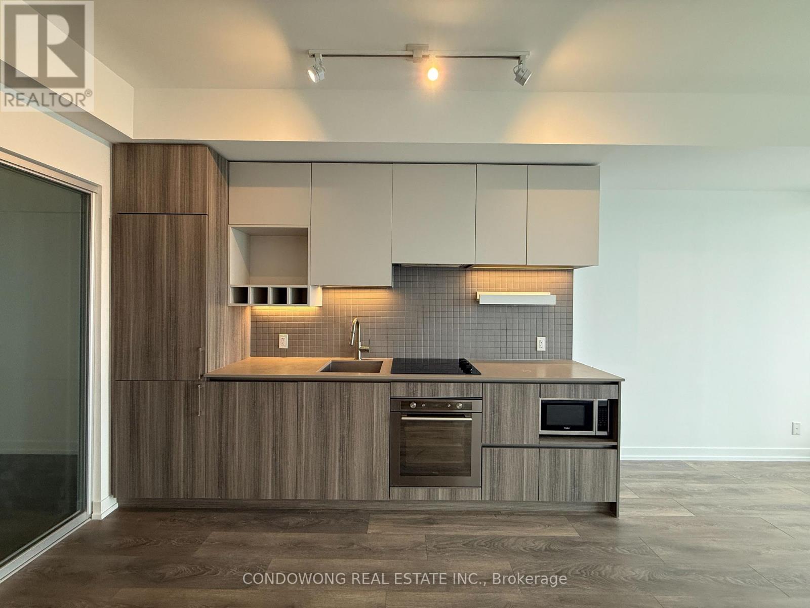 2508 - 5 Buttermill Avenue, Vaughan, Ontario  L4K 0J5 - Photo 3 - N12888106