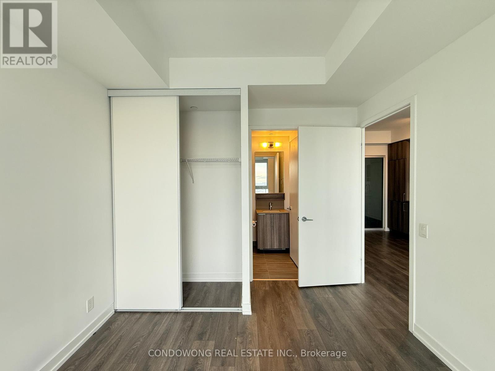 2508 - 5 Buttermill Avenue, Vaughan, Ontario  L4K 0J5 - Photo 8 - N12888106