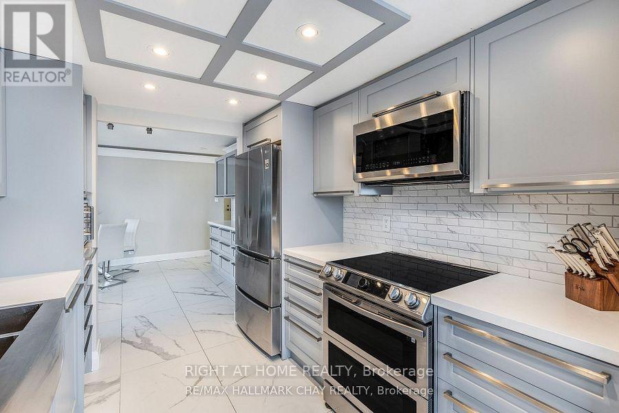 1208 - 65 Ellen Street, Barrie (City Centre), Ontario L4N 3A5 - Photo 11 - S12888060