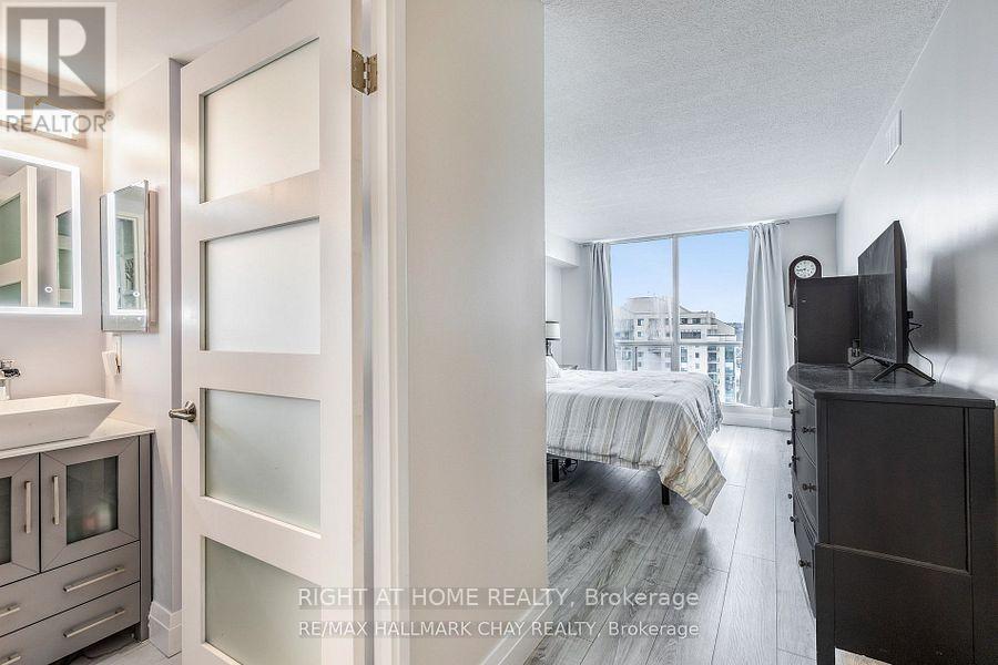 1208 - 65 Ellen Street, Barrie (City Centre), Ontario L4N 3A5 - Photo 13 - S12888060