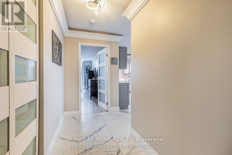 1208 - 65 Ellen Street, Barrie (City Centre), Ontario L4N 3A5 - Photo 16 - S12888060