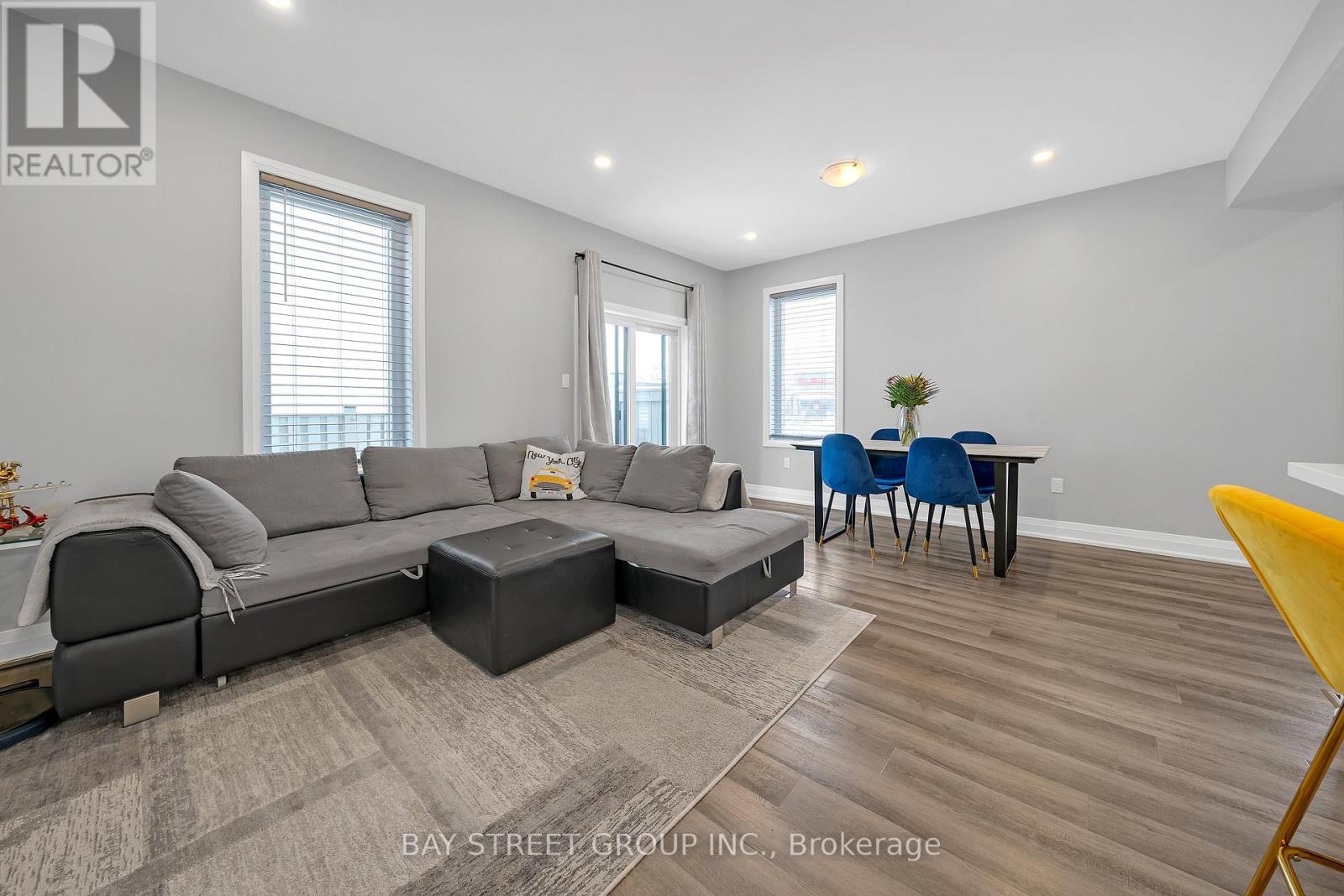 1 Stonehart Lane, Barrie, Ontario  L4M 7E8 - Photo 14 - S12888062