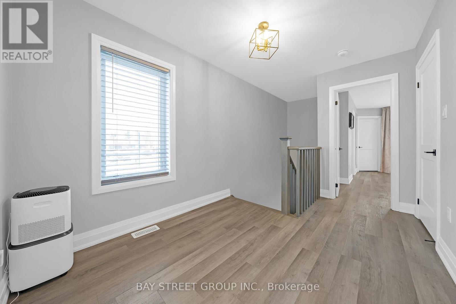 1 Stonehart Lane, Barrie, Ontario  L4M 7E8 - Photo 24 - S12888062