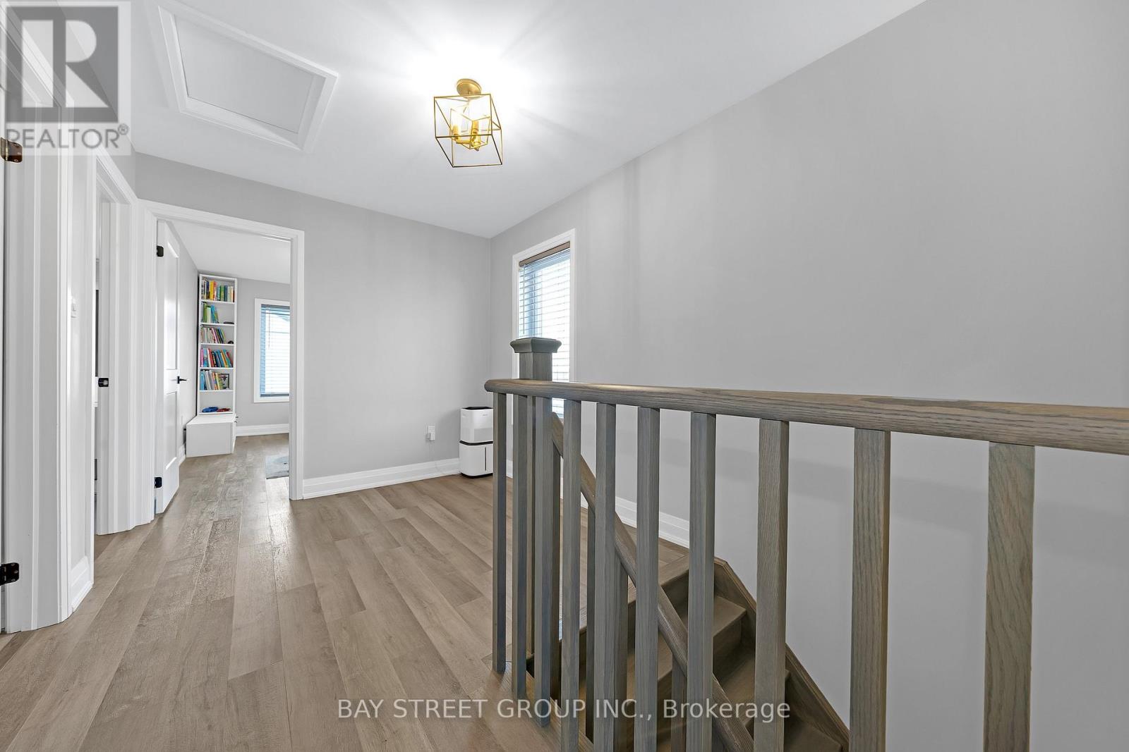 1 Stonehart Lane, Barrie, Ontario  L4M 7E8 - Photo 25 - S12888062