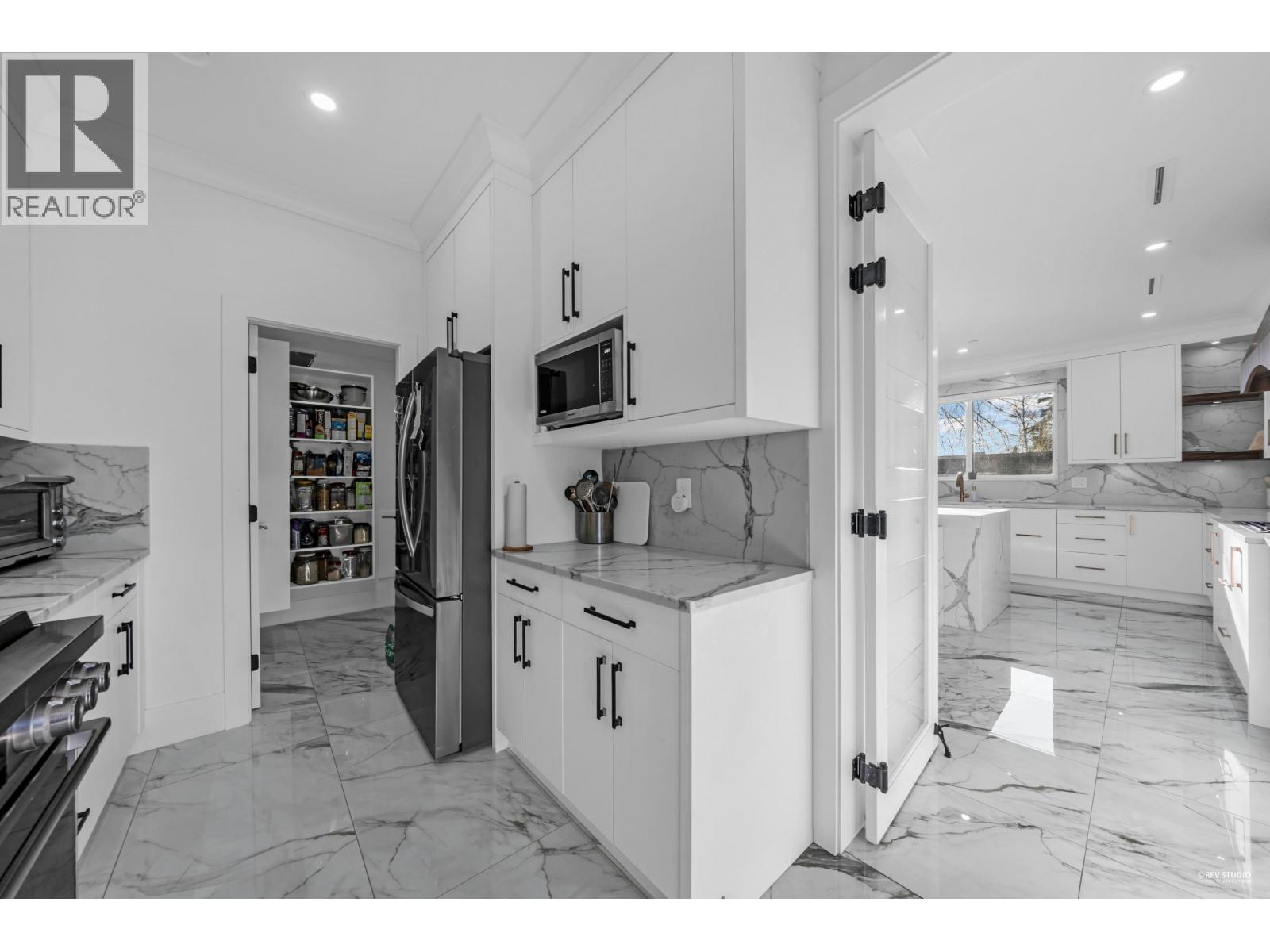 22839 Purdey Avenue, Maple Ridge, British Columbia  V2X 8B8 - Photo 12 - R3099474