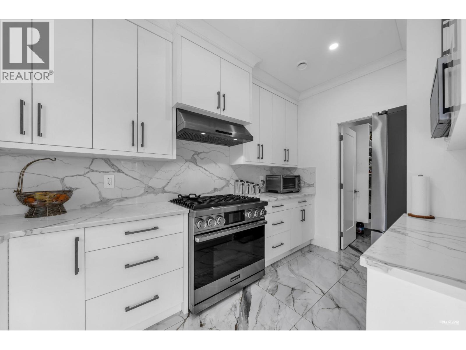 22839 Purdey Avenue, Maple Ridge, British Columbia  V2X 8B8 - Photo 11 - R3099474