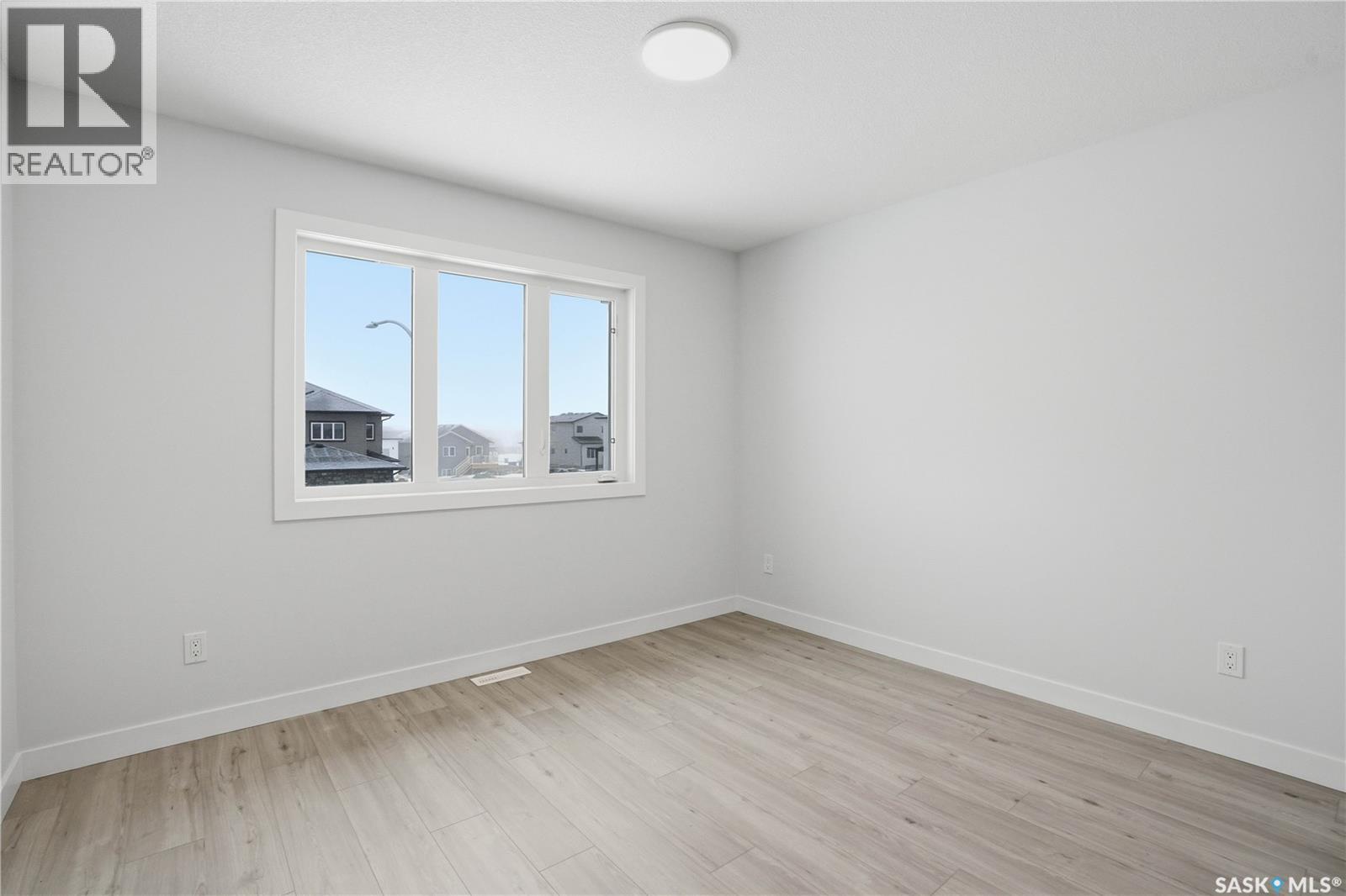 527 Sharma Crescent, Saskatoon, Saskatchewan  S7W 1K5 - Photo 26 - SK030543