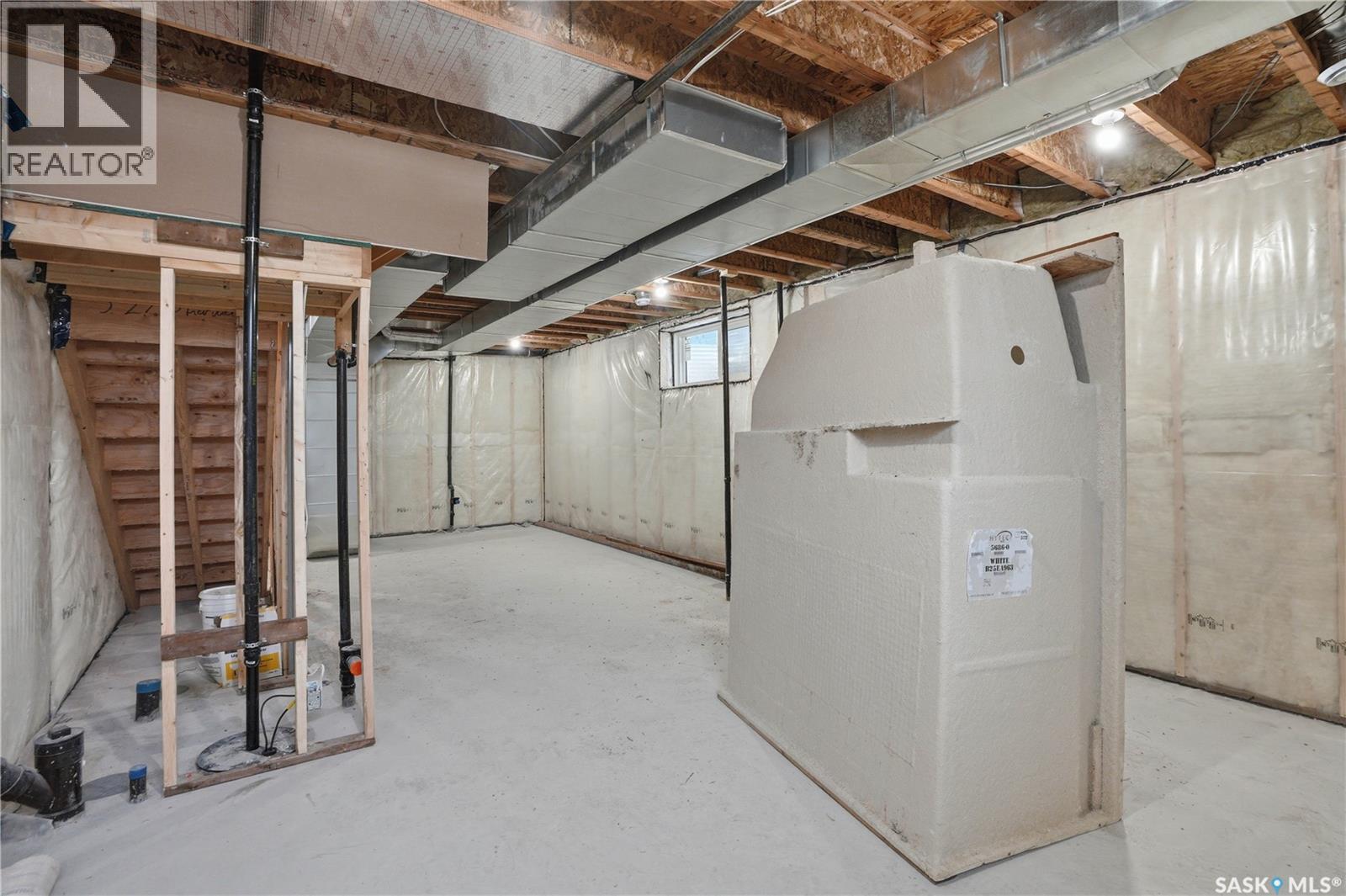 527 Sharma Crescent, Saskatoon, Saskatchewan  S7W 1K5 - Photo 31 - SK030543