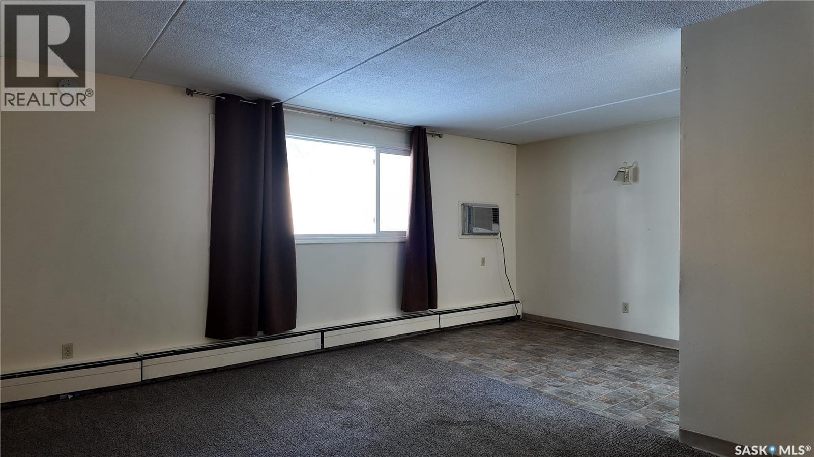 12 51 Centennial Street, Regina, Saskatchewan  S4S 6P8 - Photo 6 - SK030525