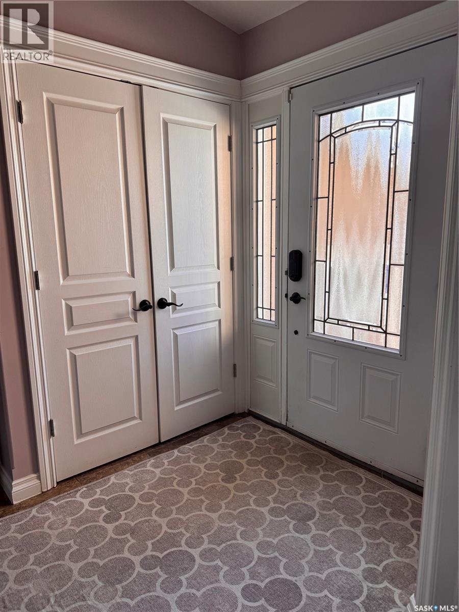 1916 Jesse Bay, Estevan, Saskatchewan  S4A 2W3 - Photo 11 - SK030520