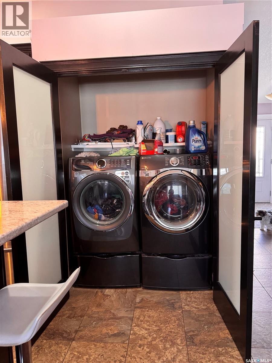 1916 Jesse Bay, Estevan, Saskatchewan  S4A 2W3 - Photo 15 - SK030520