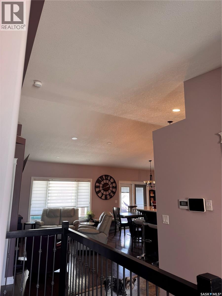 1916 Jesse Bay, Estevan, Saskatchewan  S4A 2W3 - Photo 16 - SK030520