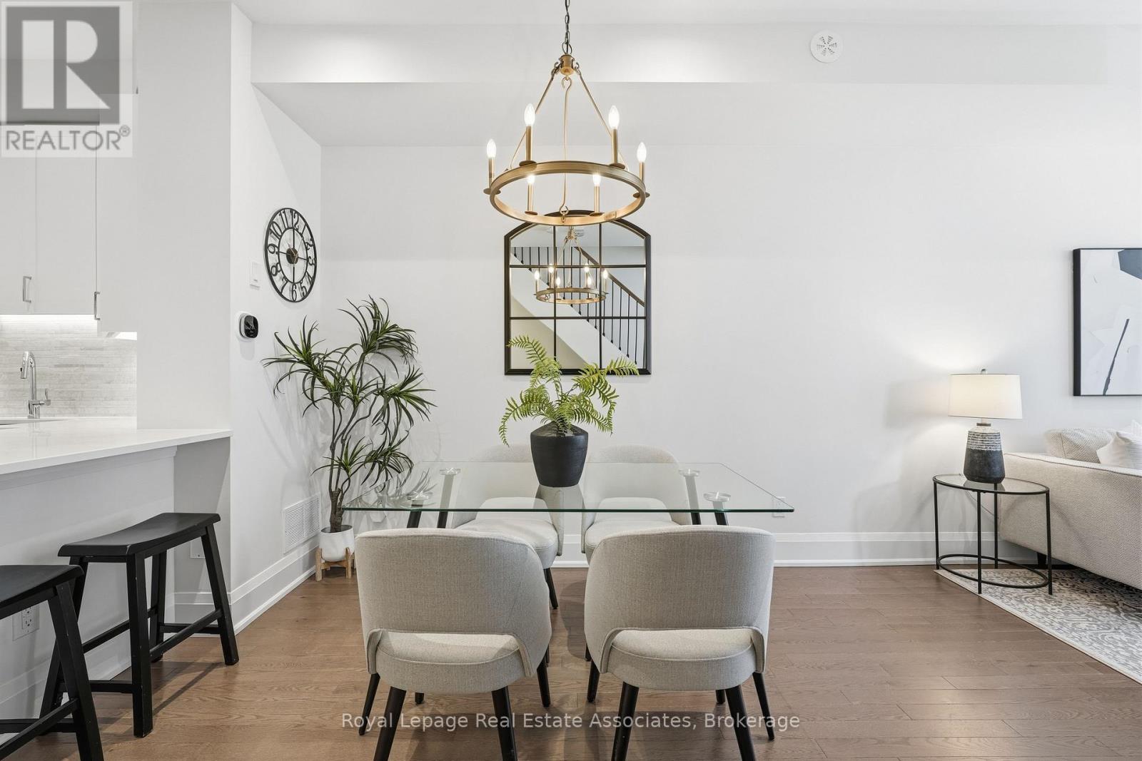 57 - 75 Elder Avenue, Toronto (Long Branch), Ontario  M8W 0B8 - Photo 8 - W12888044