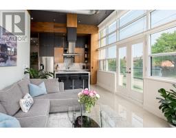 130 - 1001 ROSELAWN AVENUE, Toronto, Ontario