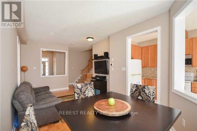 92 Silent Pond Crescent, Brampton, Ontario  L6V 4S9 - Photo 8 - W12827272