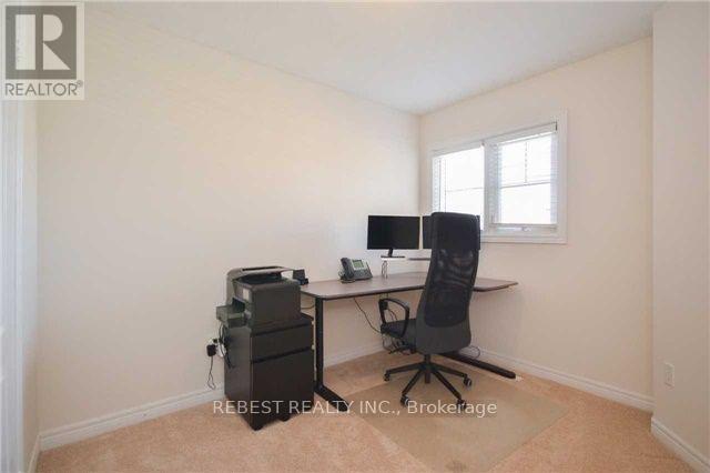 92 Silent Pond Crescent, Brampton, Ontario  L6V 4S9 - Photo 16 - W12827272