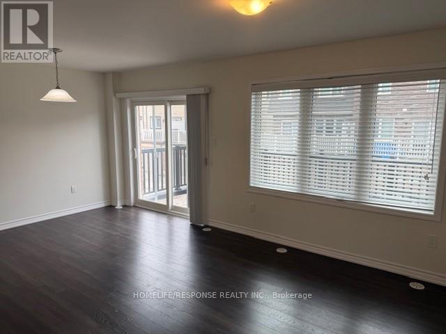 360 Timberland Gate, Oakville, Ontario L6M 0Y9 - Photo 13 - W12846014