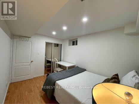 7432 Magistrate Terrace, Mississauga, Ontario  L5W 1L2 - Photo 7 - W12876364