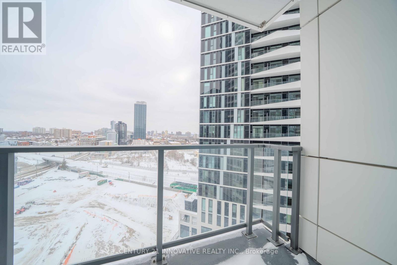 1005 - 15 Wellington Street S, Kitchener, Ontario  N2G 0E4 - Photo 25 - X12888070