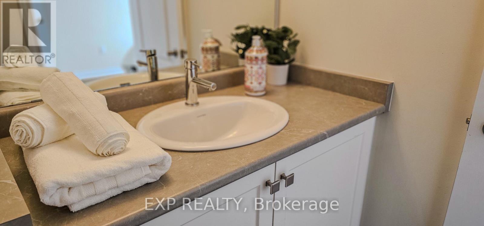 185 Vanilla Trail, Thorold, Ontario  L2V 0L2 - Photo 34 - X12888130