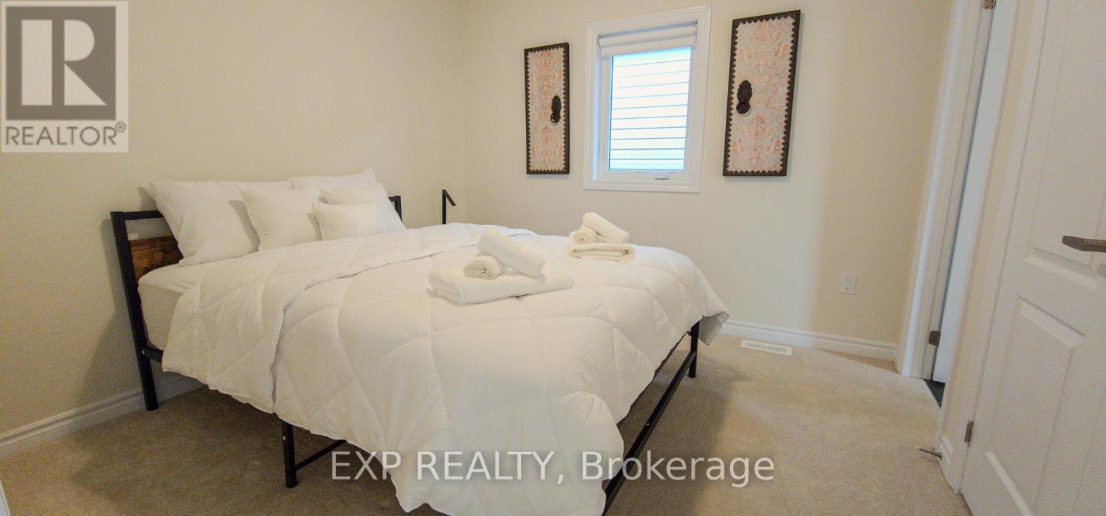 185 Vanilla Trail, Thorold, Ontario  L2V 0L2 - Photo 35 - X12888130