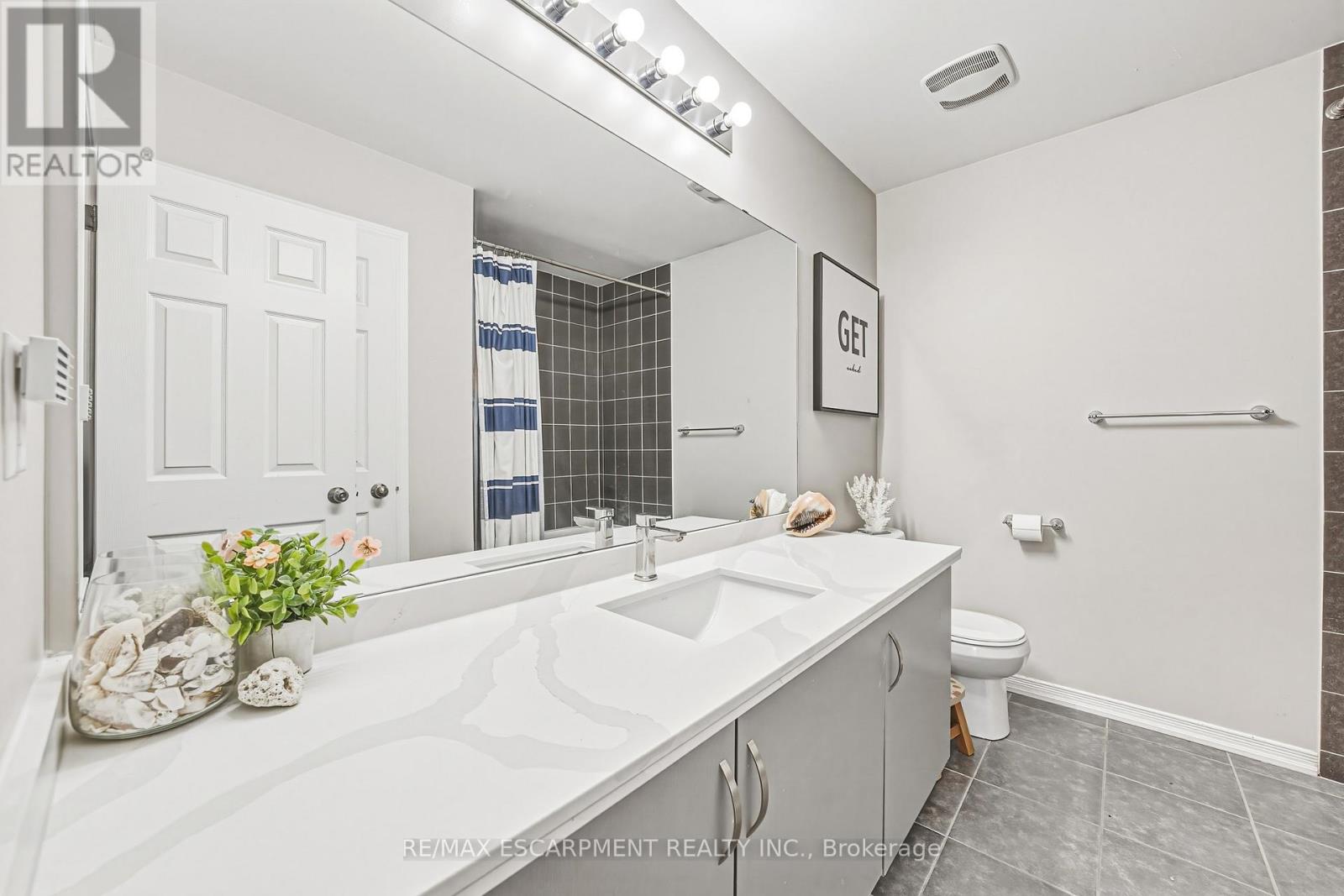 108 Cleghorn Drive, Hamilton, Ontario  L0R 1C0 - Photo 23 - X12888148