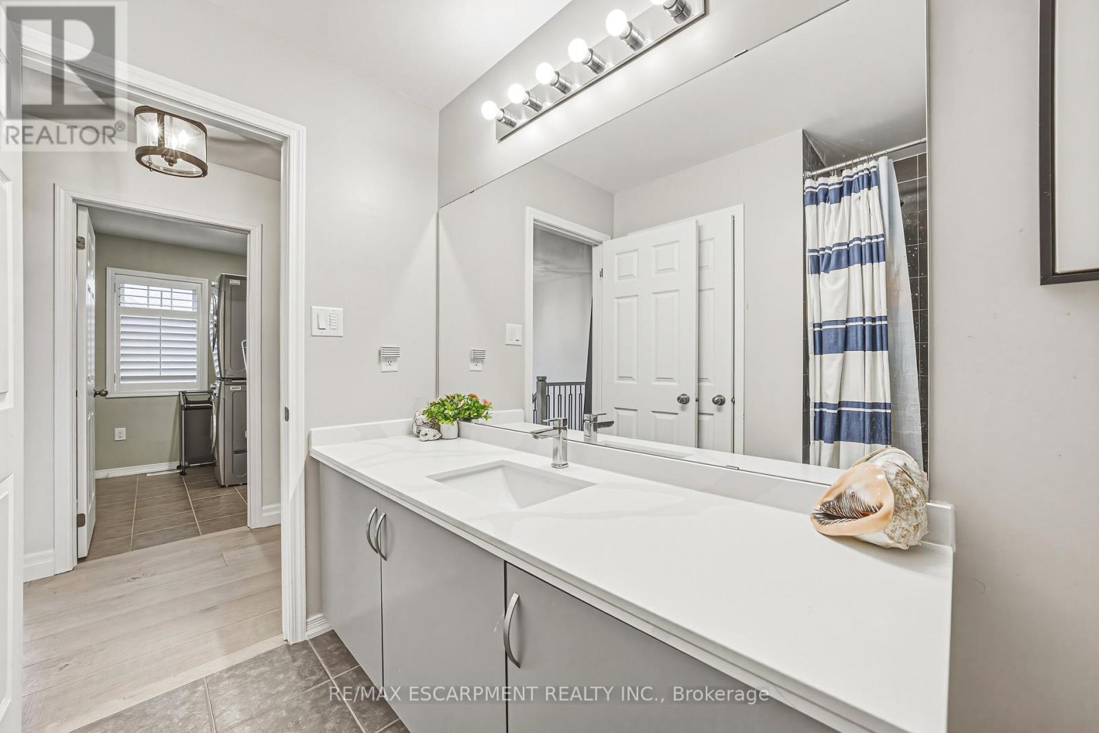 108 Cleghorn Drive, Hamilton, Ontario  L0R 1C0 - Photo 24 - X12888148