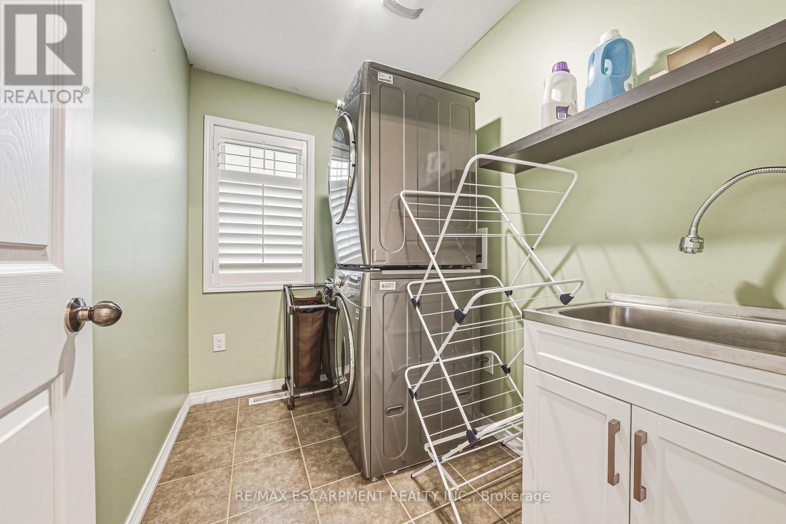 108 Cleghorn Drive, Hamilton, Ontario  L0R 1C0 - Photo 25 - X12888148