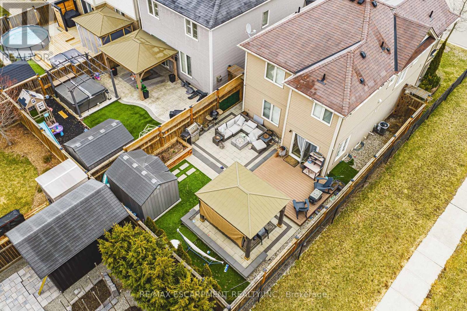 108 Cleghorn Drive, Hamilton, Ontario  L0R 1C0 - Photo 30 - X12888148