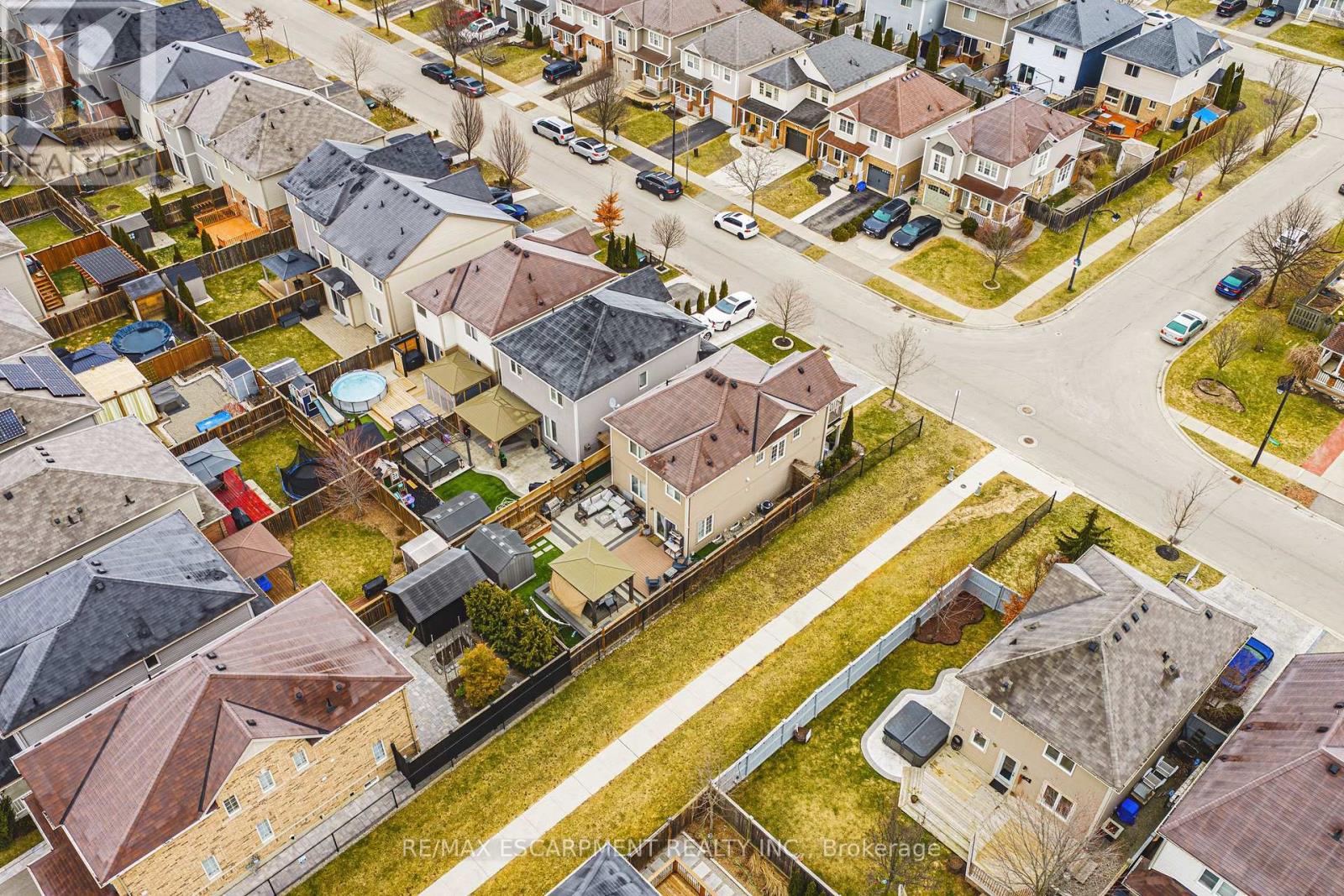 108 Cleghorn Drive, Hamilton, Ontario  L0R 1C0 - Photo 39 - X12888148