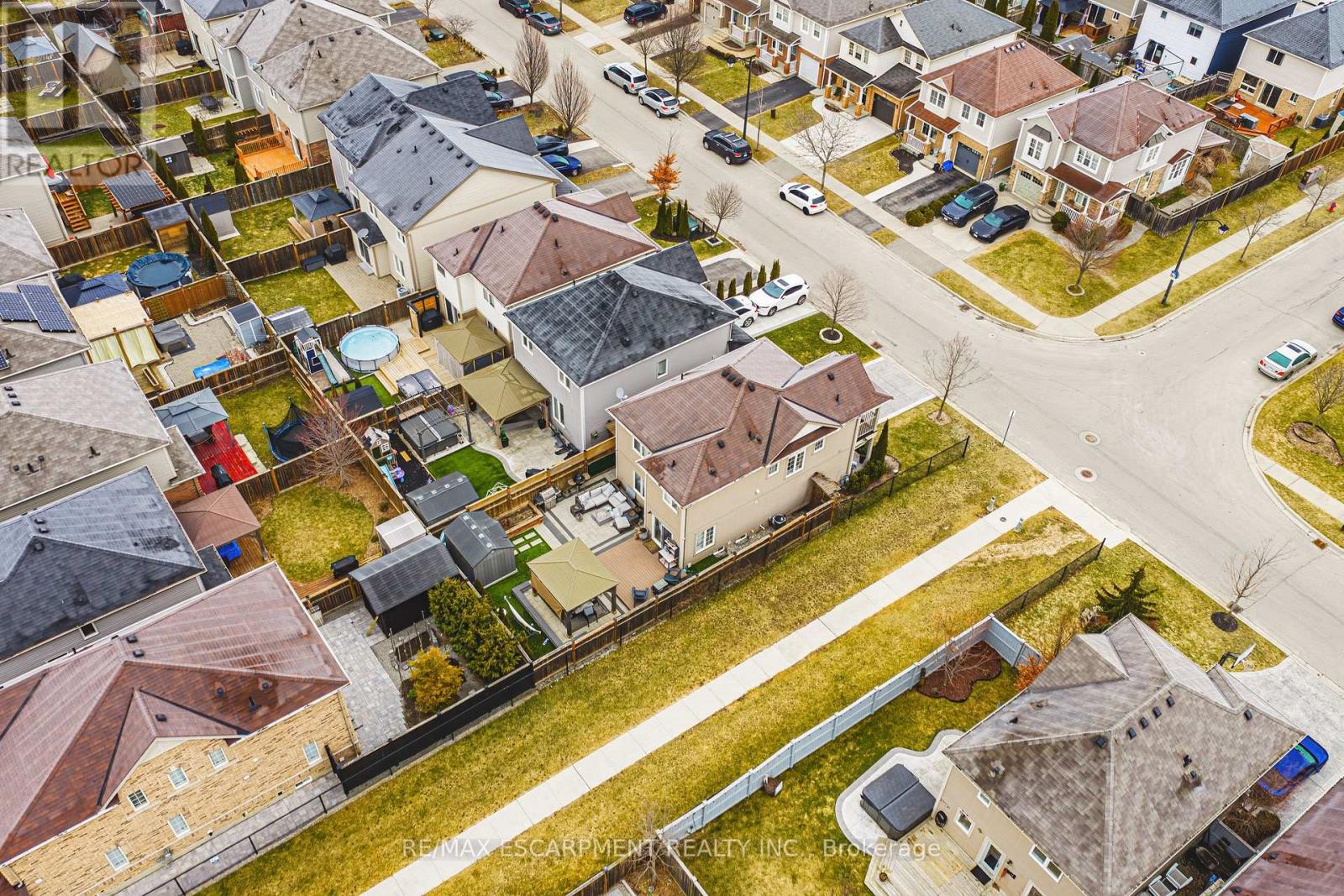 108 Cleghorn Drive, Hamilton, Ontario  L0R 1C0 - Photo 41 - X12888148