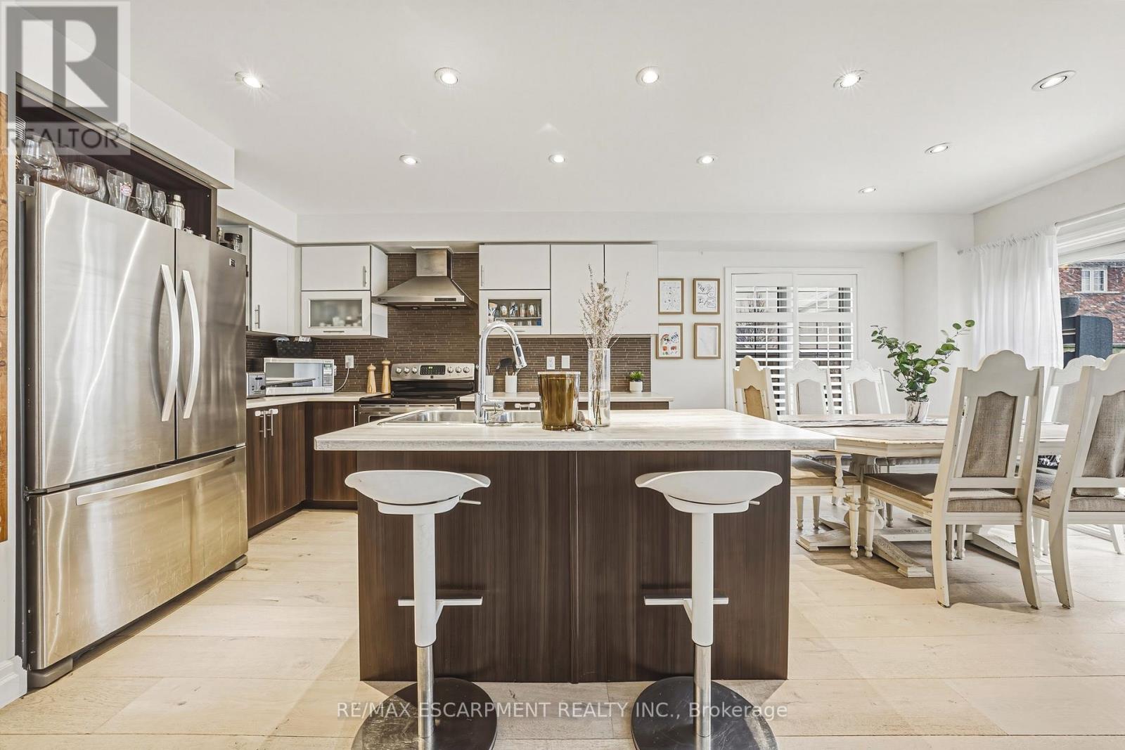 108 Cleghorn Drive, Hamilton, Ontario  L0R 1C0 - Photo 6 - X12888148