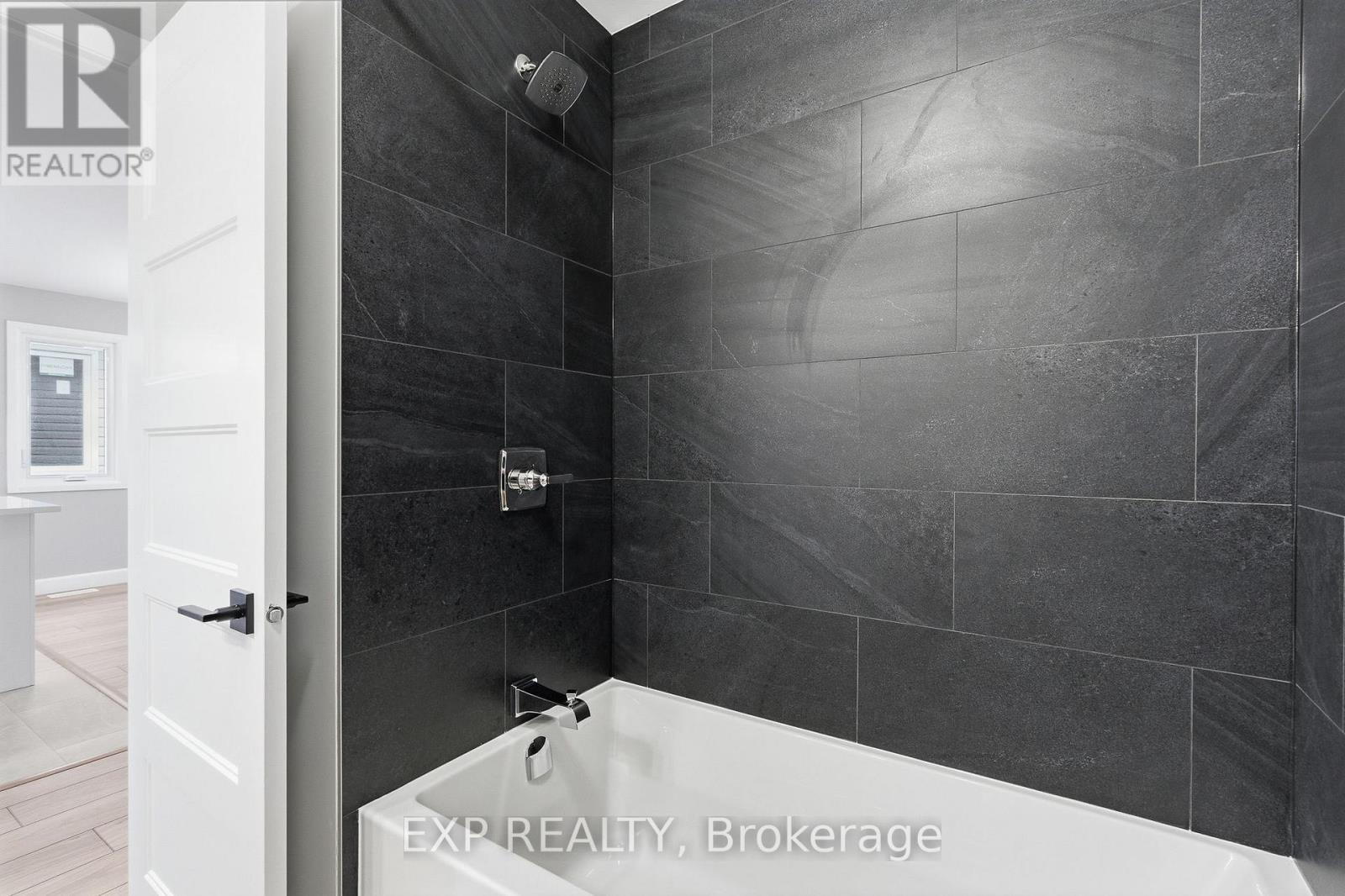 985 Katia Street, The Nation, Ontario  K0A 2M0 - Photo 12 - X12410761