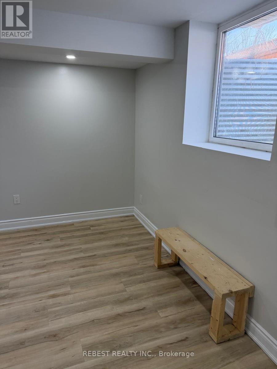 Bsmt - 1 O'connor Lane, Guelph, Ontario N1E 7G6 - Photo 27 - X12653988