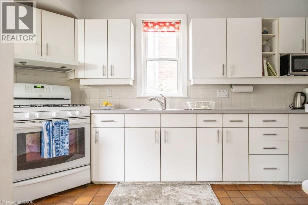 131 Barclay Street, Hamilton, Ontario  L8S 1P6 - Photo 14 - 40806411