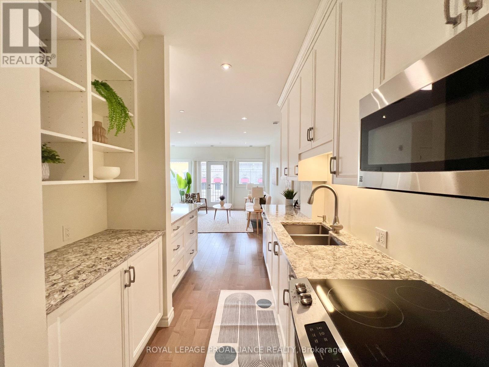 303 - 199 Front Street, Belleville, Ontario  K8N 5H5 - Photo 10 - X12888208