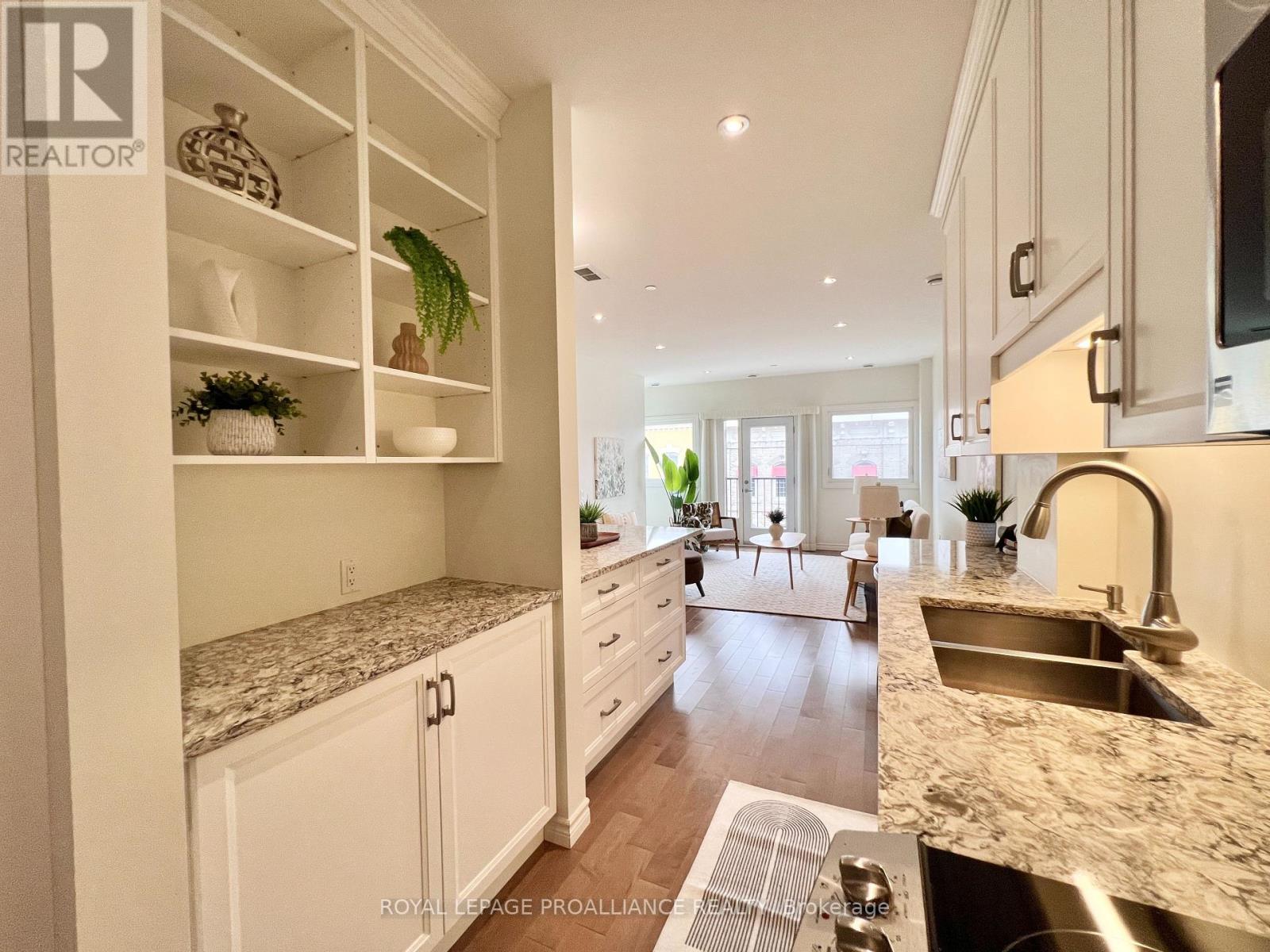 303 - 199 Front Street, Belleville, Ontario  K8N 5H5 - Photo 11 - X12888208