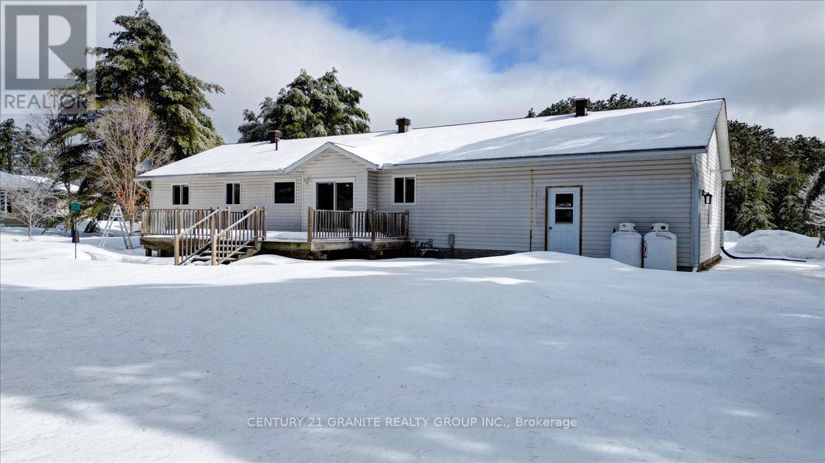 34 Wilson Lane, Hastings Highlands (Herschel Ward), Ontario  K0L 1C0 - Photo 4 - X12888290