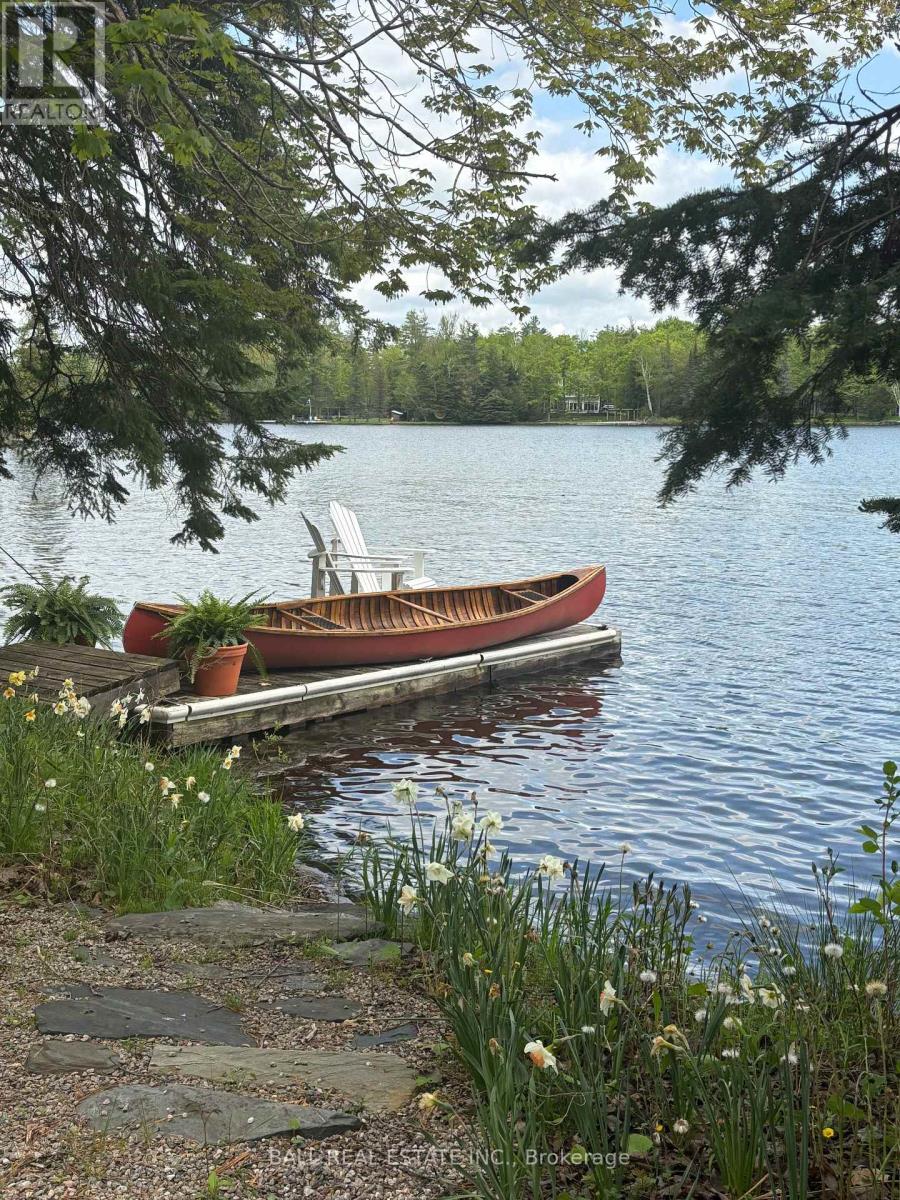 26 Cedar Court, Trent Lakes, Ontario  K0M 1A0 - Photo 3 - X12888342