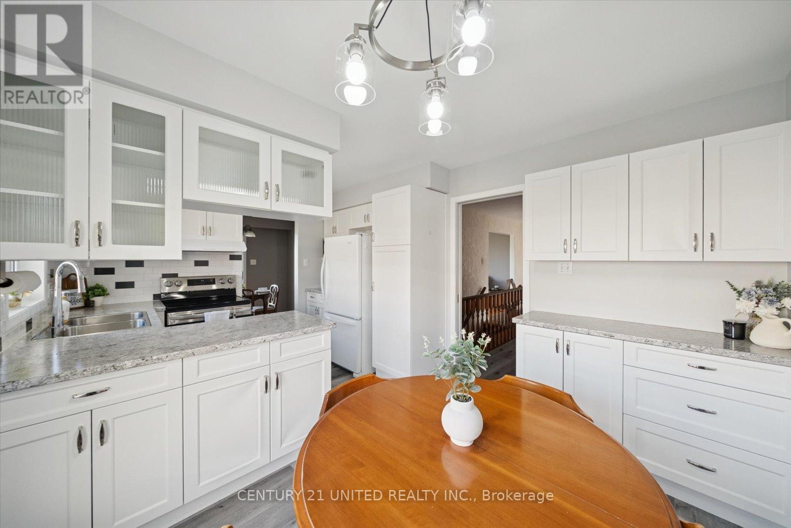 1551 Cherryhill Road, Peterborough, Ontario  K9K 1A7 - Photo 15 - X12888396