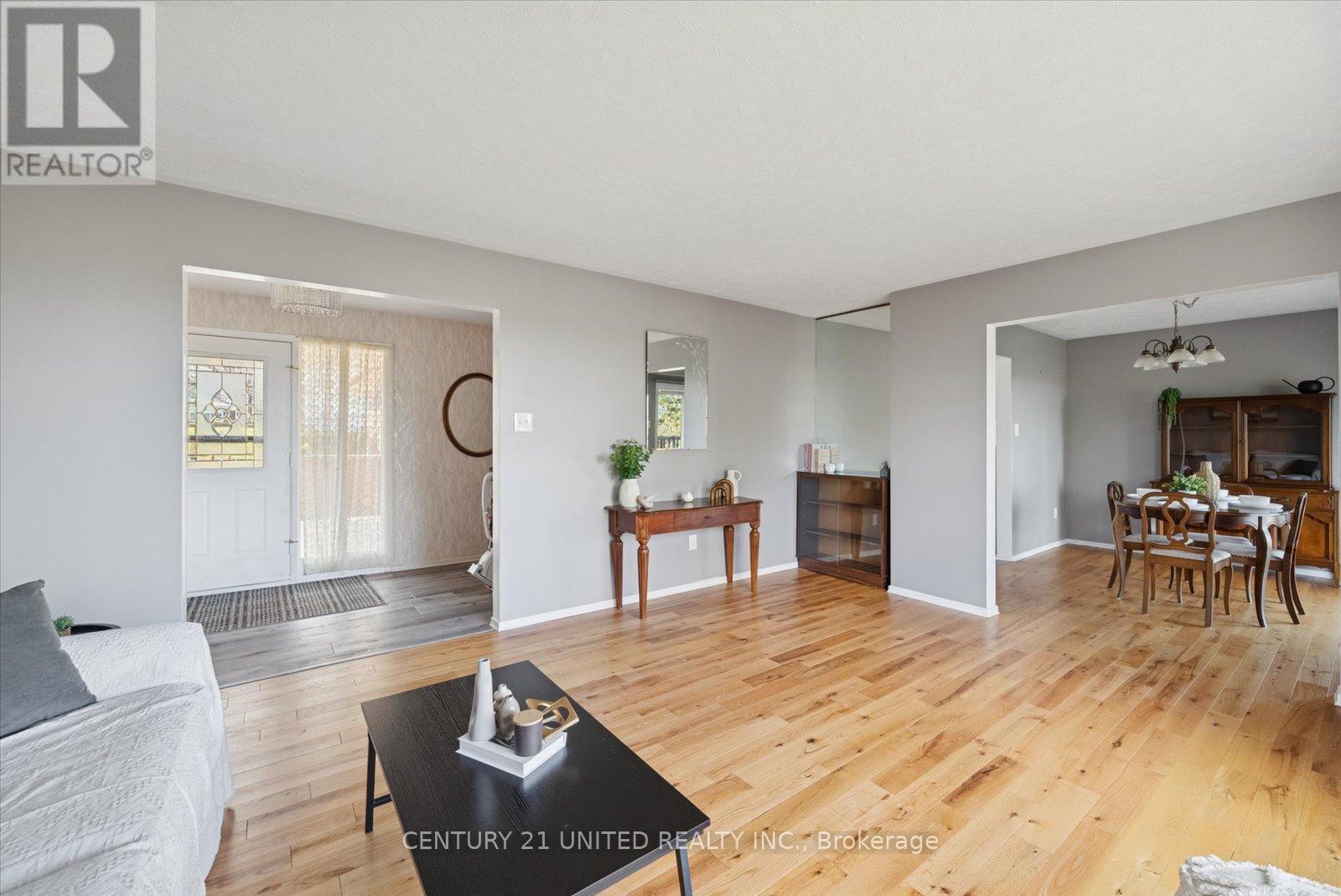 1551 Cherryhill Road, Peterborough, Ontario  K9K 1A7 - Photo 8 - X12888396