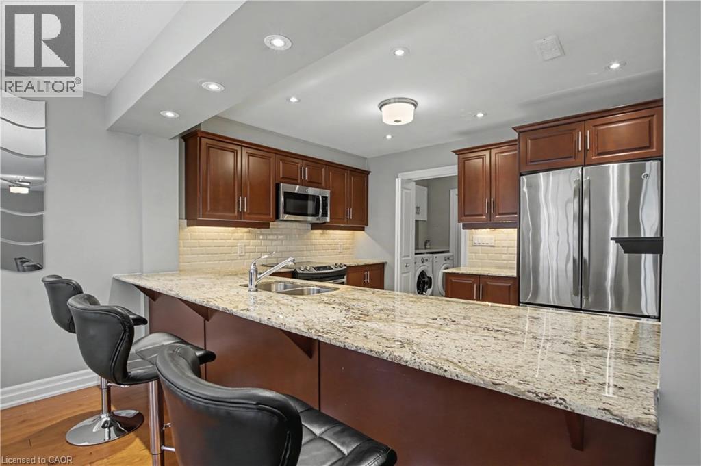 29 Archdeacon Clark Trail, Hamilton, Ontario  L9B 2M1 - Photo 13 - 40797915